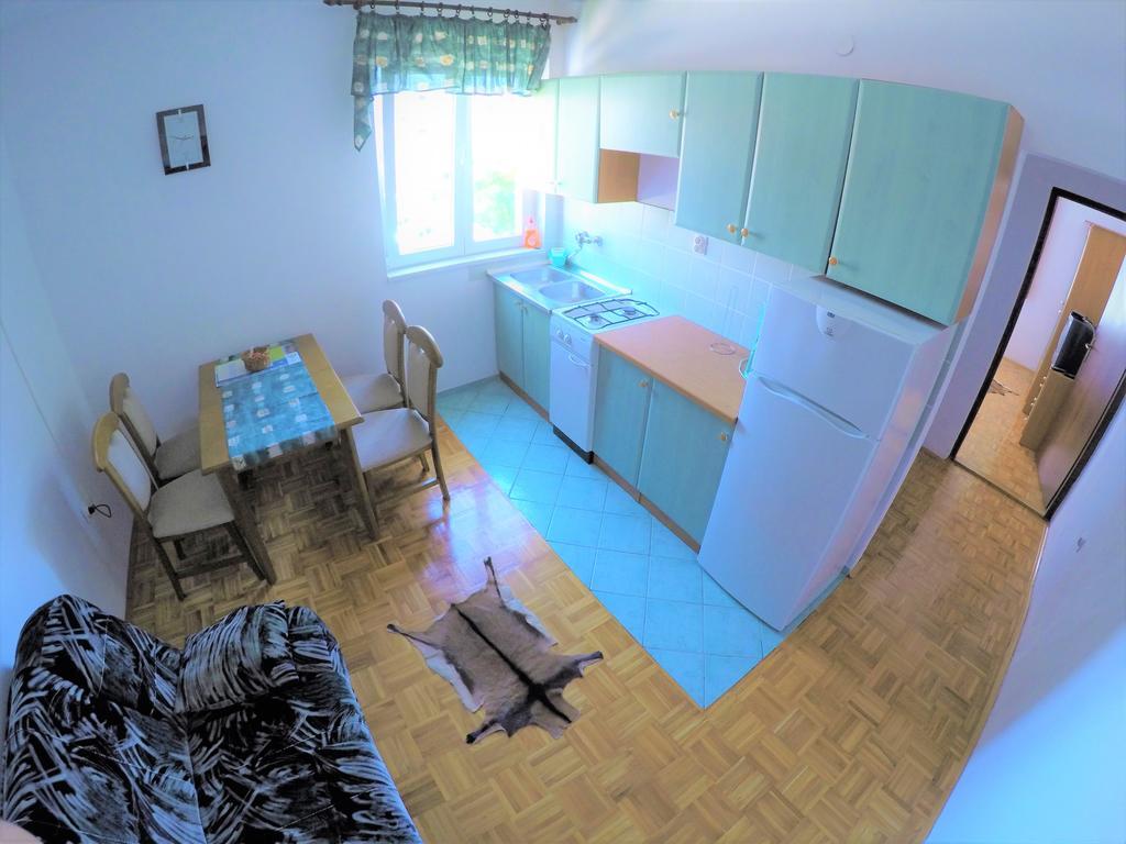 Orange City Apartment'S Repic Biograd Na Moru Exterior photo