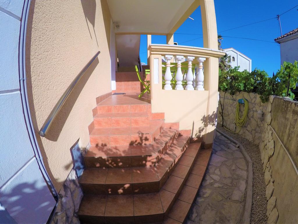 Orange City Apartment'S Repic Biograd Na Moru Exterior photo