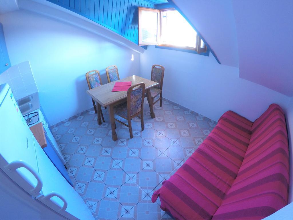Orange City Apartment'S Repic Biograd Na Moru Exterior photo