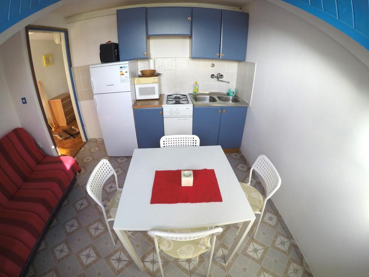 Orange City Apartment'S Repic Biograd Na Moru Exterior photo